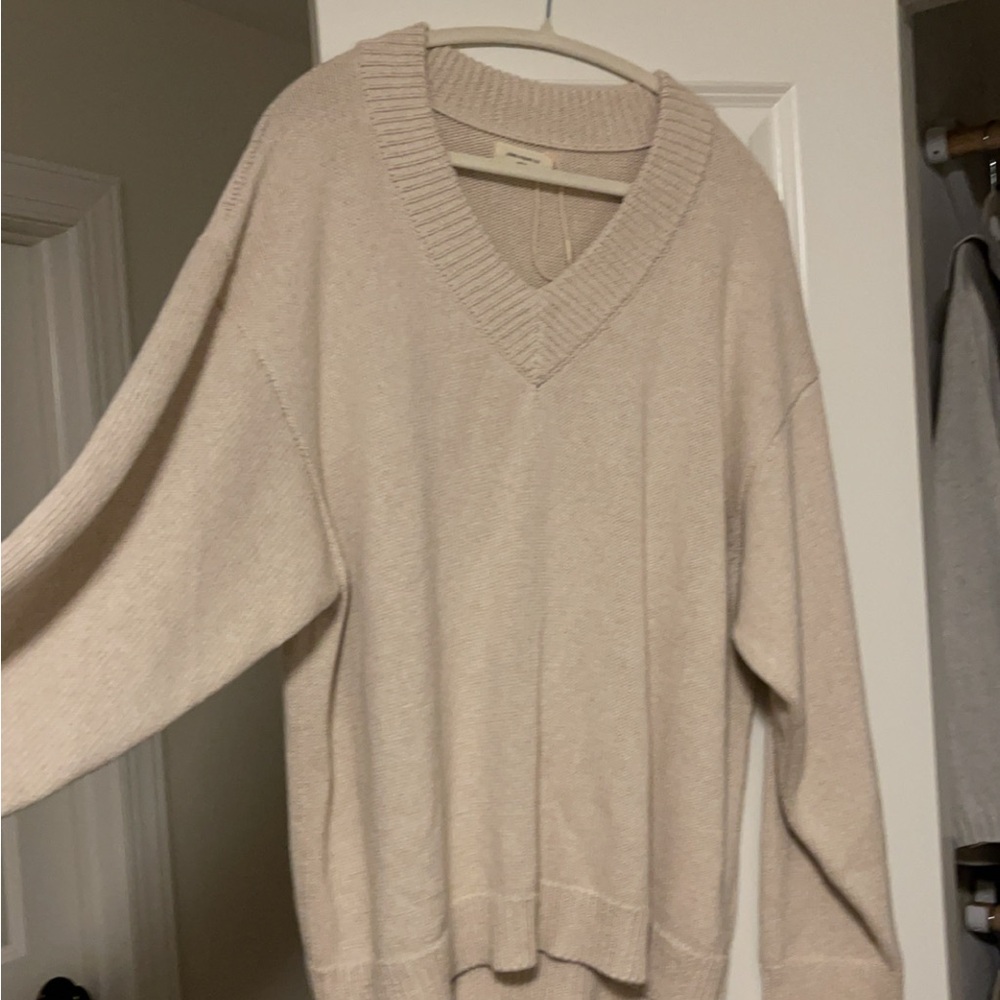 EUC James Street Co Sloan V Neck Cotton Sweater